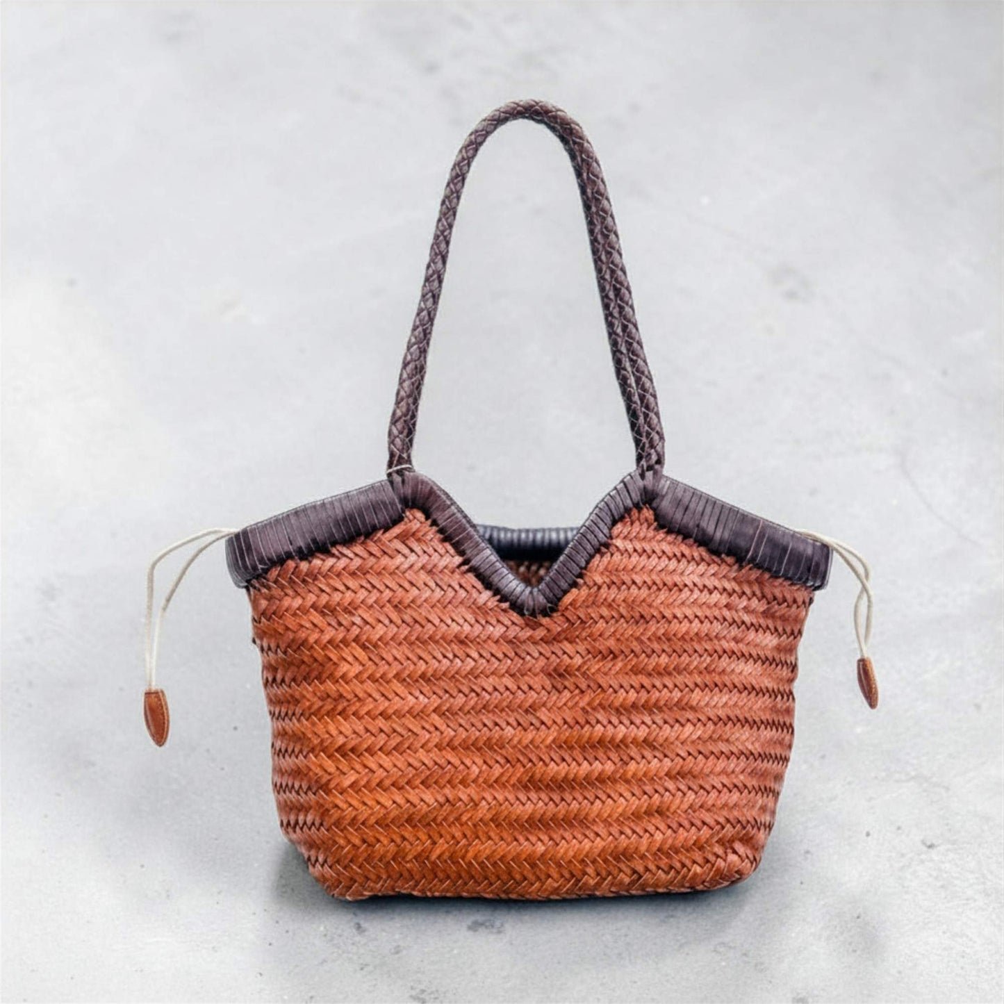 Drakar Leather Bag